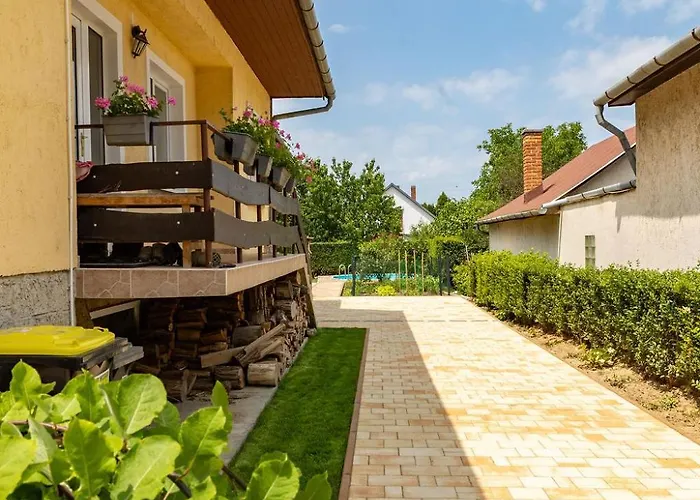 Aqua アパート Balatonföldvár